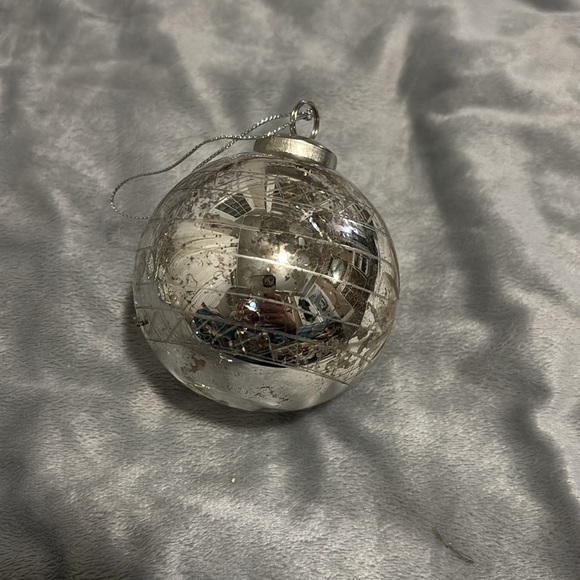 Lot of silver Christmas decor - Picture 11 of 15